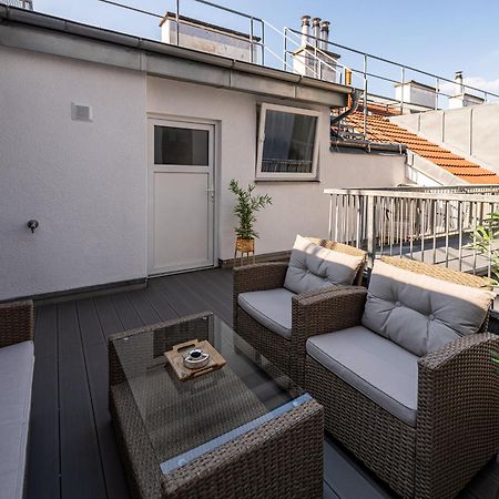 Apartment With Balcony Near Augarten Вена Экстерьер фото