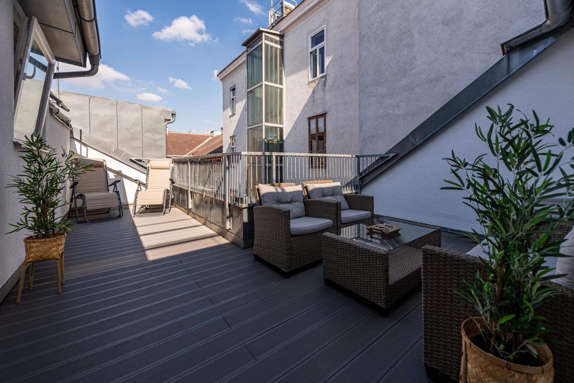Apartment With Balcony Near Augarten Вена Экстерьер фото